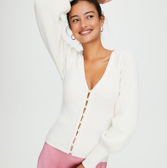 **SOLD** Aritzia Wilfred Pearl Wool-Blend Cardigan